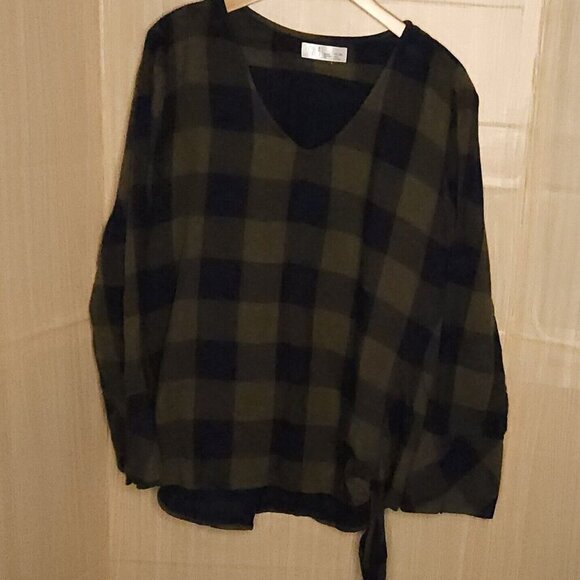 Time And Tru New Navy Green Plaid Bell Sleeve Pullover Top XXL - Picture 1 of 6